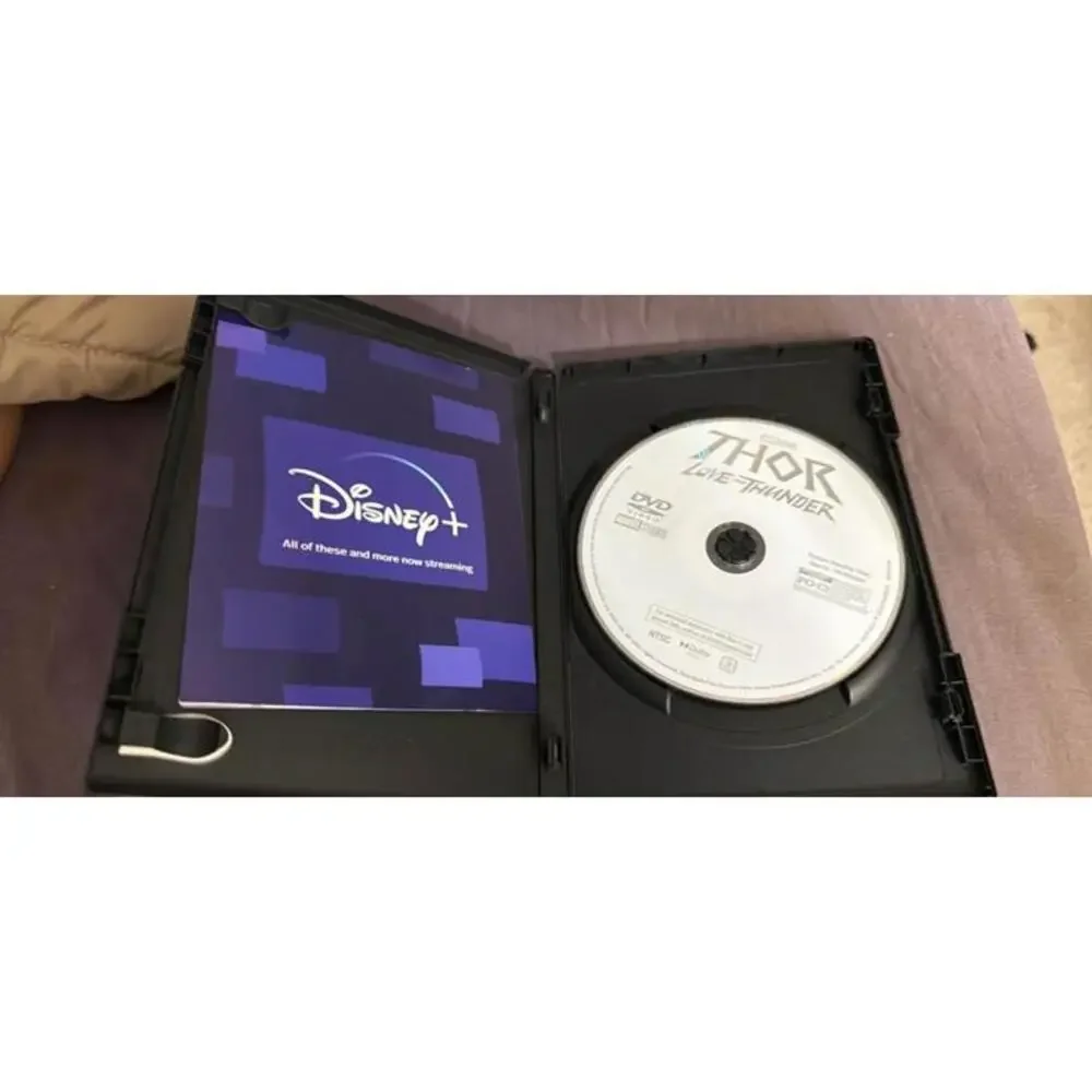 Thor Love and Thunder DVD Marvel Studios - Picture 2 of 3